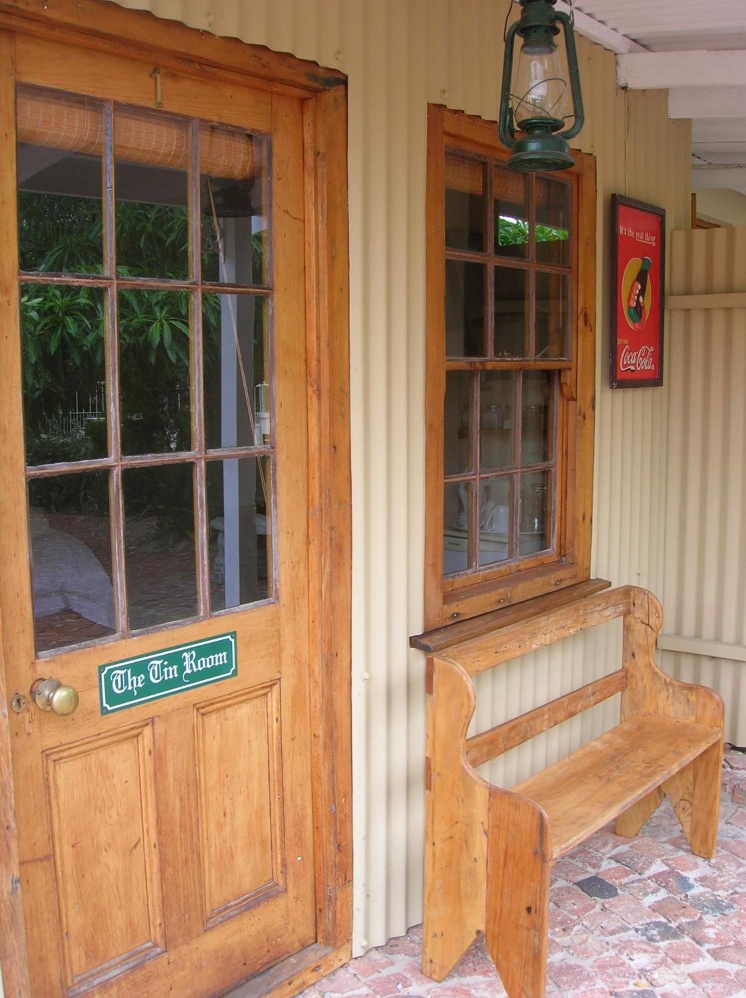 The Old Trading Post Ξενοδοχείο Wilderness Εξωτερικό φωτογραφία